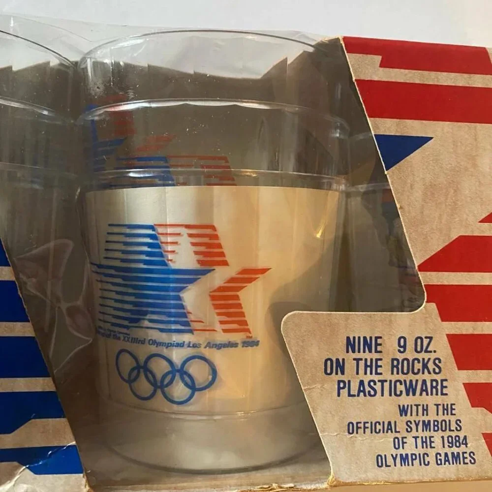 VTG 1984 OLYMPIC XXXIII PLASTIC Tumblers CUPS LOS ANGELES LA LOT of 9, 10oz NEW